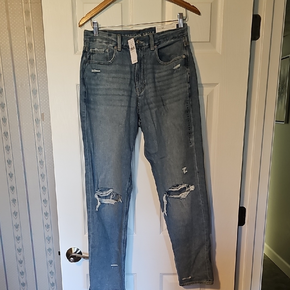 American Eagle Distressed Blue Jeans